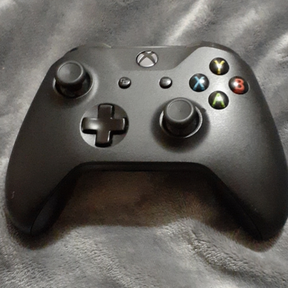 Xbox One Wireless controller (Black)